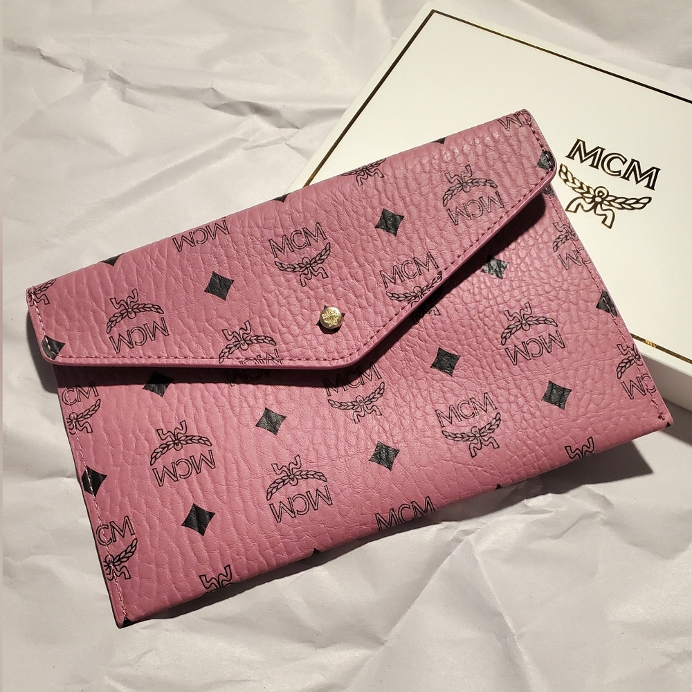 MCM Visetos Envelope Clutch, Plus Bonus Items - Picture 3 of 12